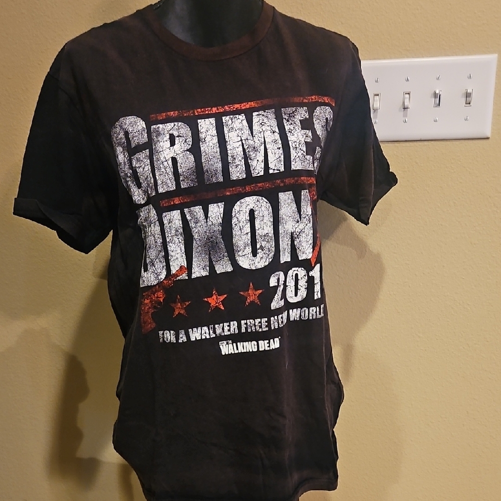 Next Level Apparel Black Graphic Tee